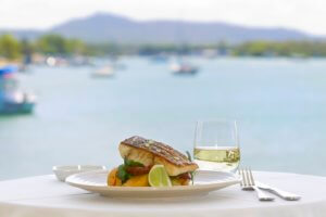 Dining on Noosa River